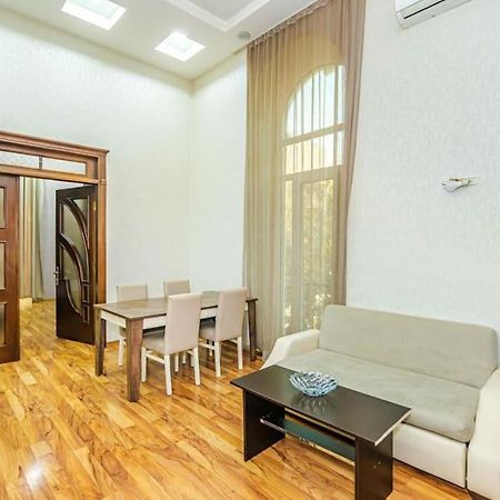 City Center Apartment Баку Екстер'єр фото