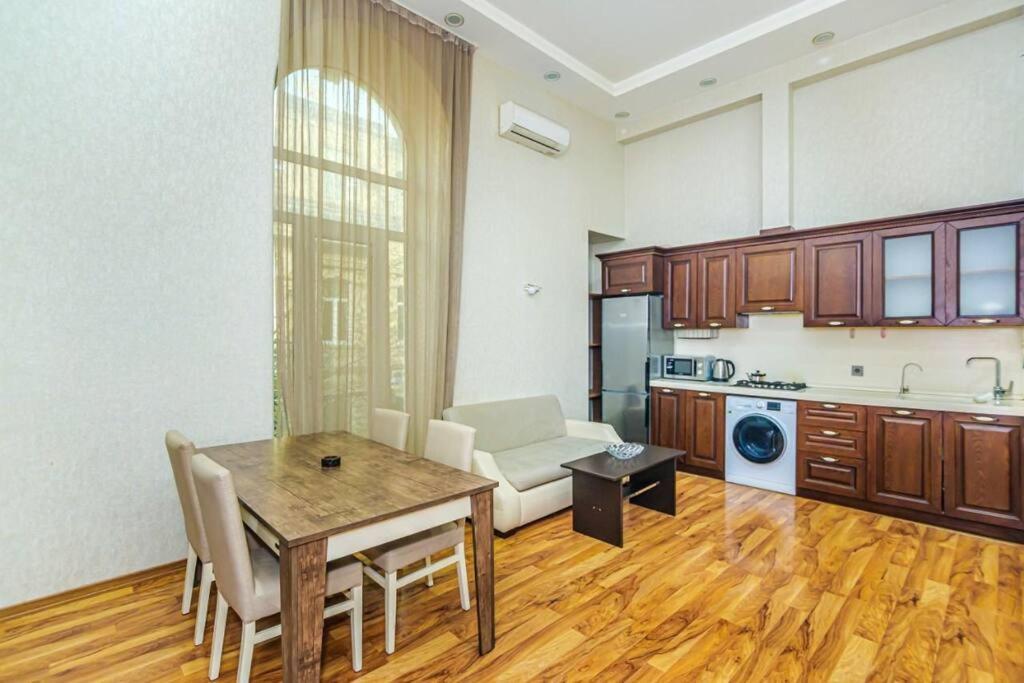 City Center Apartment Баку Екстер'єр фото